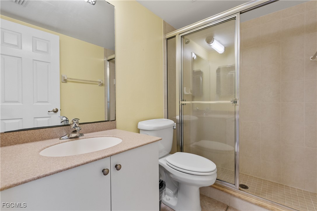 2 Bed Waterfront Home for Sale in Cape Coral, photo 29