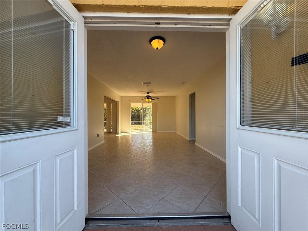 3 Bed SingleFamilyResidence for Sale in Cape Coral, photo 29