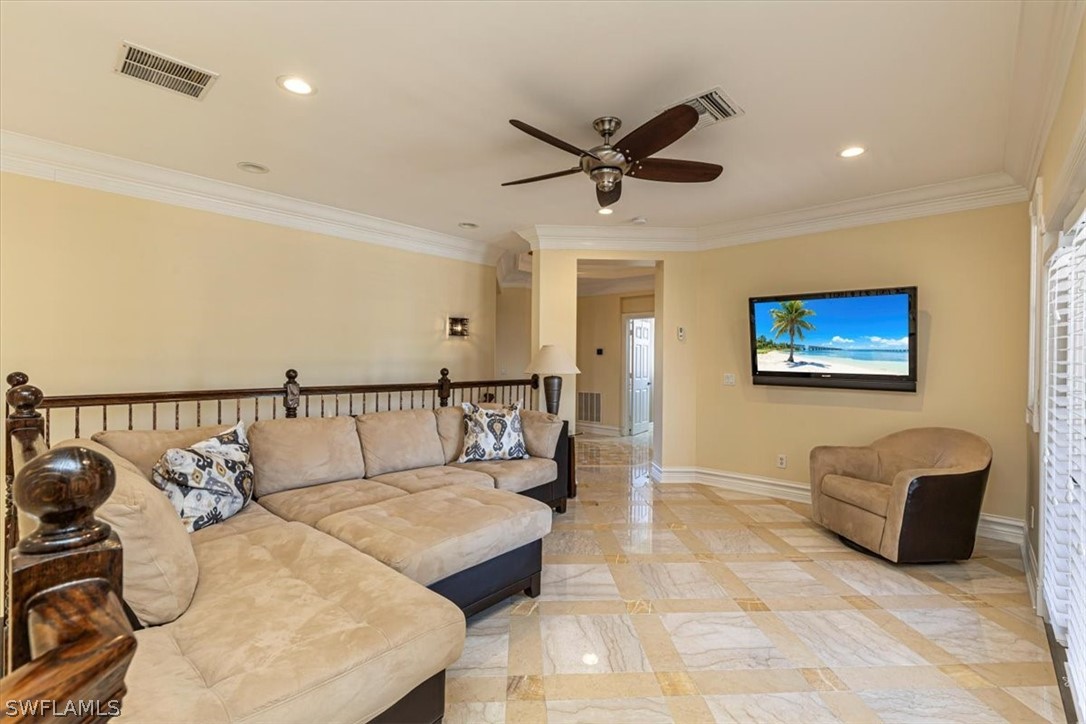 5 Bed SingleFamilyResidence for Sale in Naples, photo 29