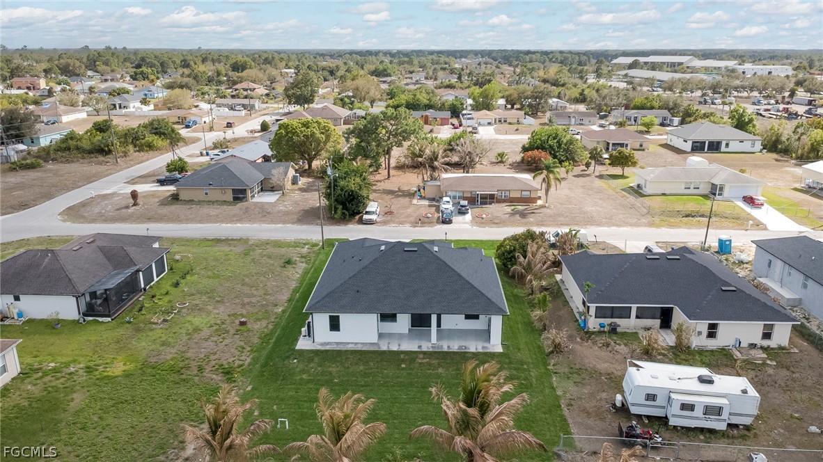3 Bed SingleFamilyResidence for Sale in Lehigh Acres, photo 29