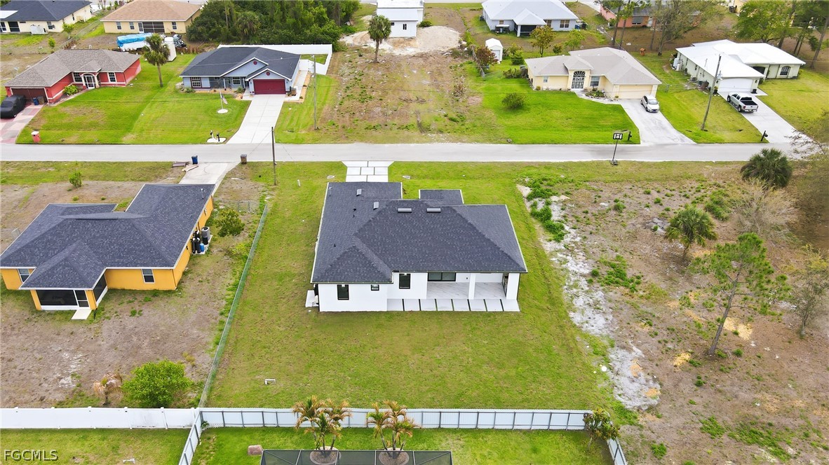 3 Bed SingleFamilyResidence for Sale in Lehigh Acres, photo 29