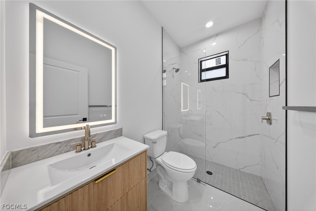 3 Bed SingleFamilyResidence for Sale in Lehigh Acres, photo 29