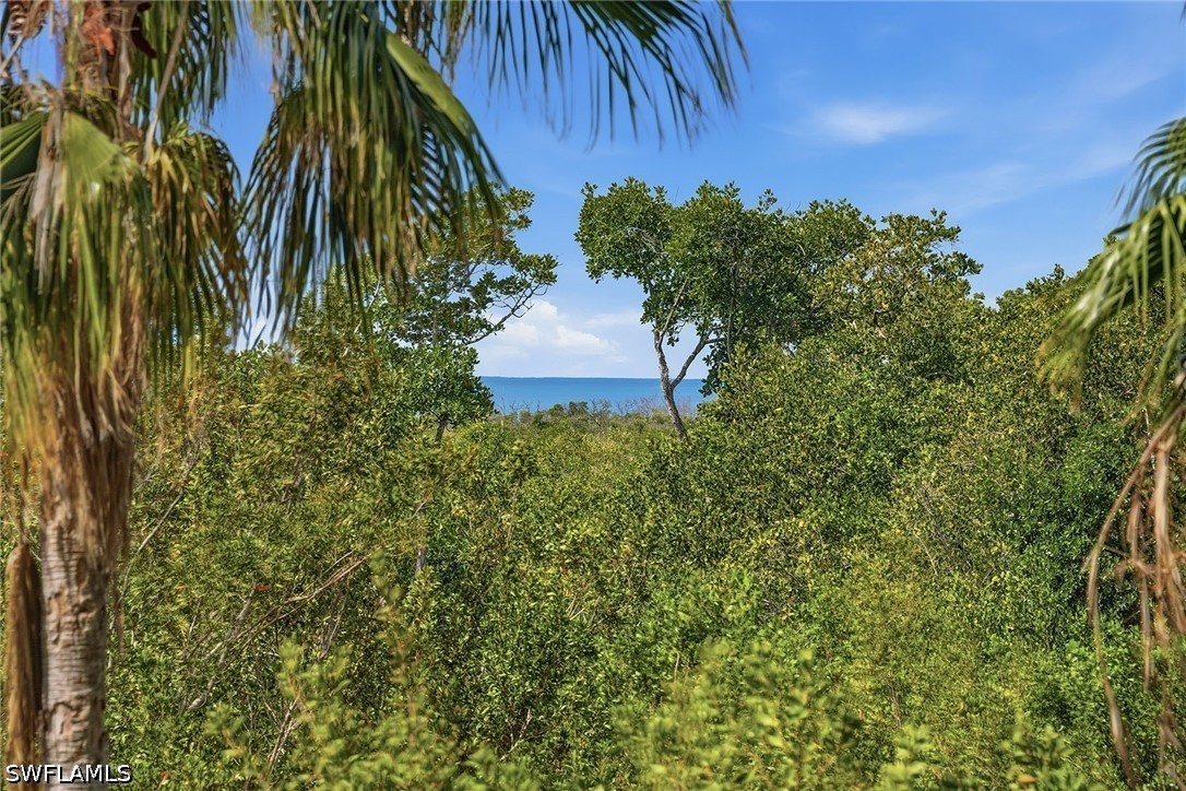 3 Bed Condominium for Sale in Grosvenor, photo 29