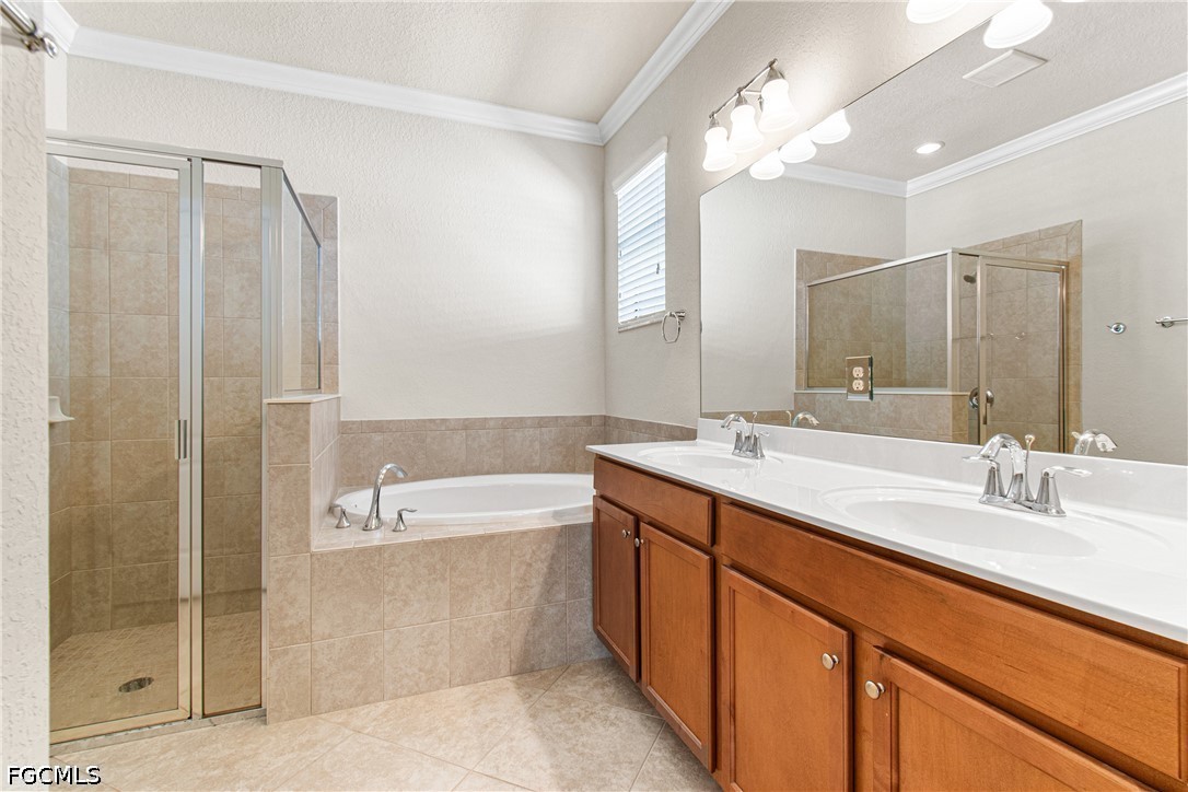 4 Bed Pool Home for Sale in Reflection Isles, photo 29