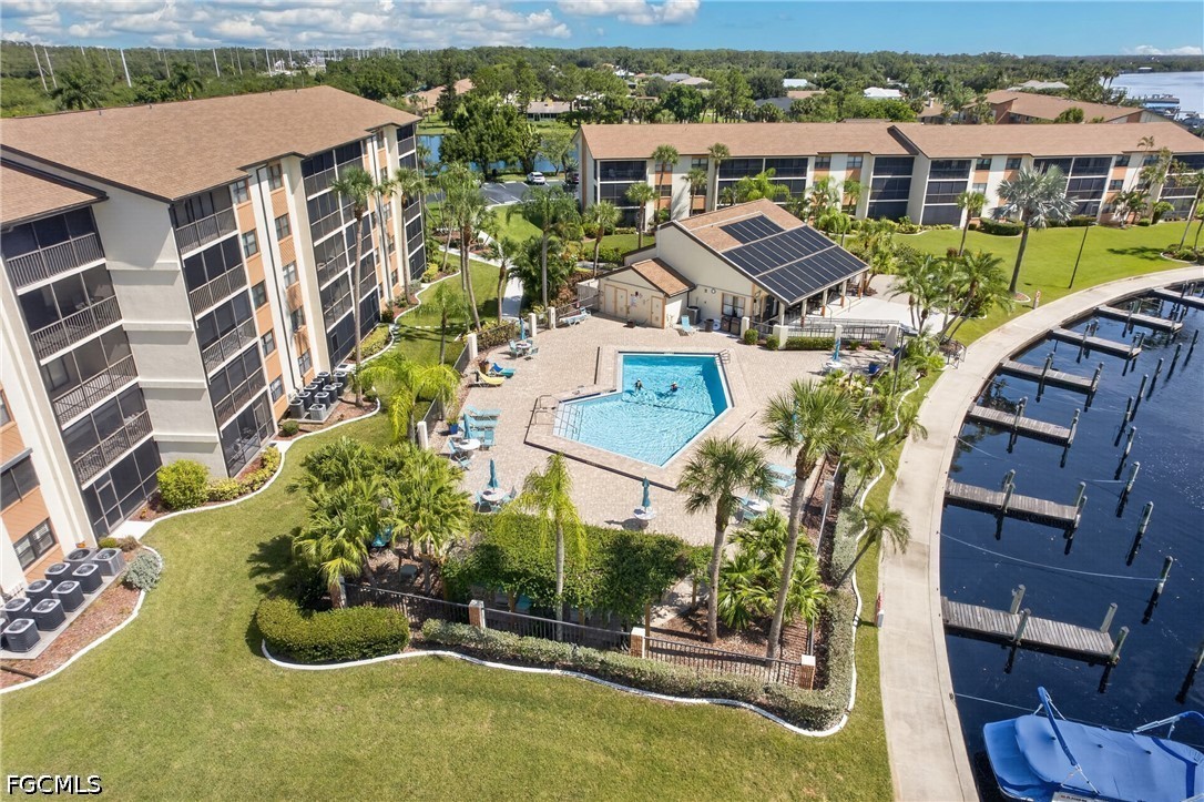 2 Bed Waterfront Home for Sale in North Fort Myers, photo 29