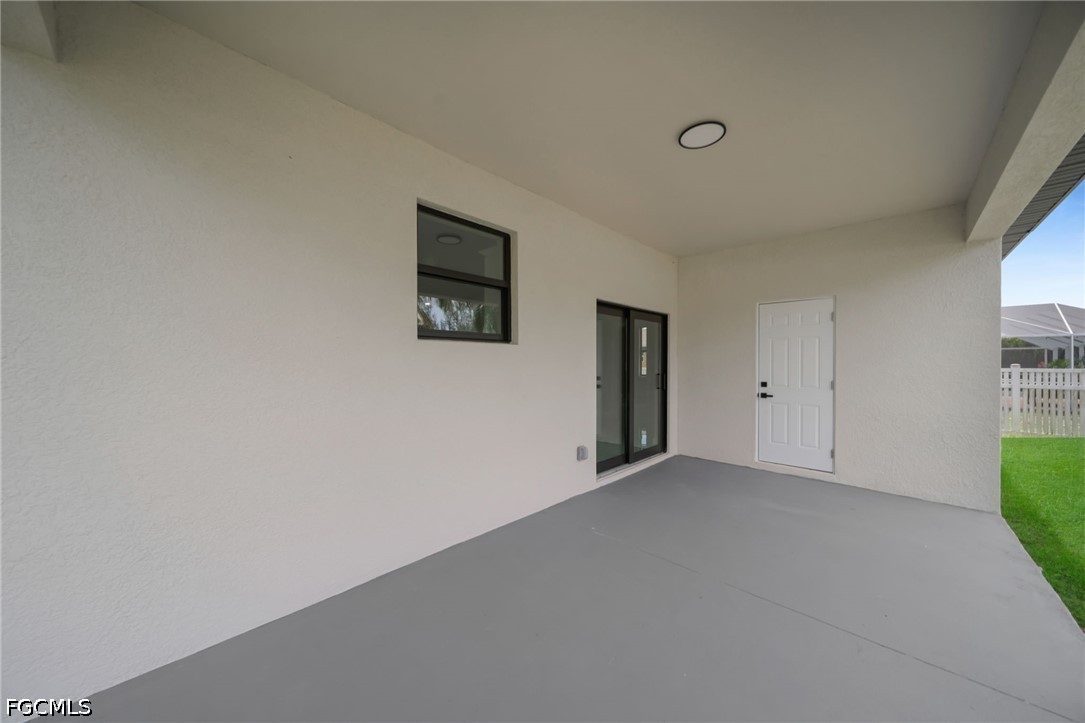 4 Bed SingleFamilyResidence for Sale in Cape Coral, photo 29