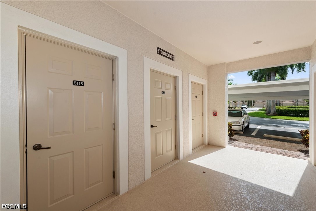 2 Bed Waterfront Home for Sale in Fort Myers, photo 29