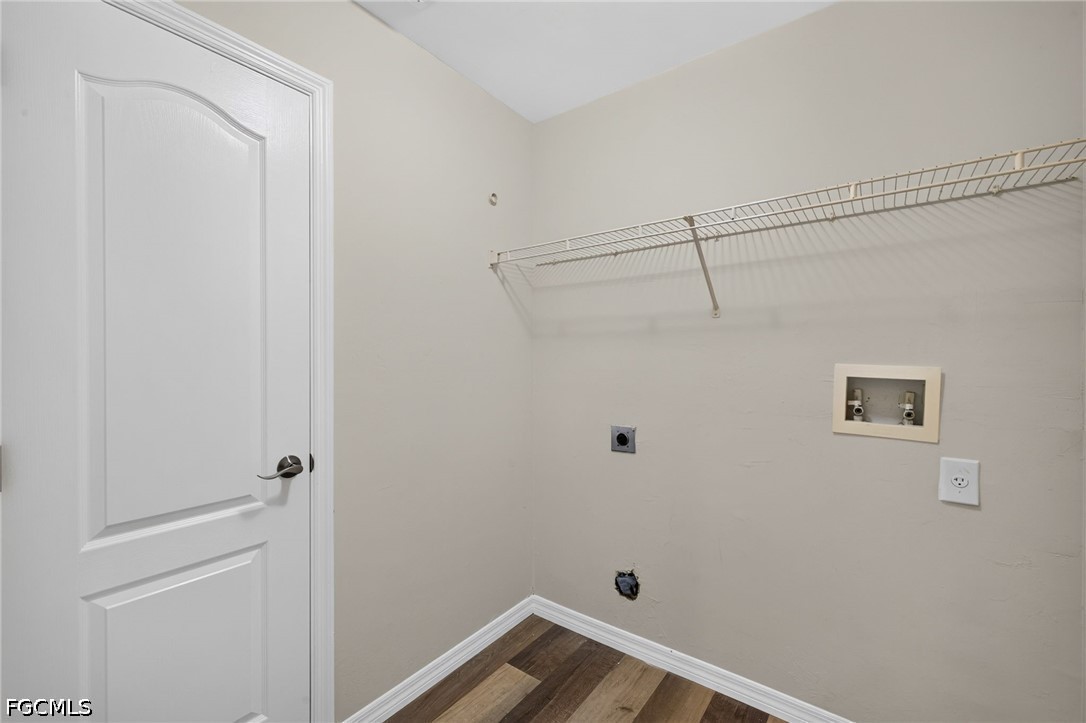 3 Bed SingleFamilyResidence for Sale in Lehigh Acres, photo 29