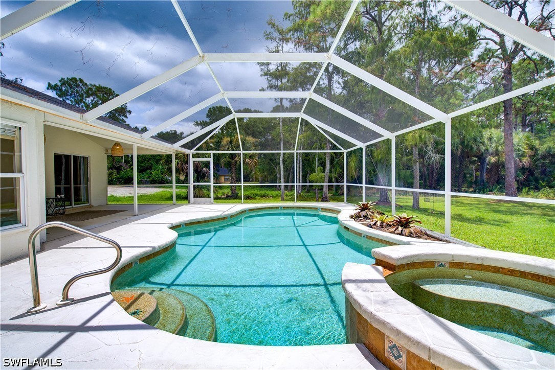 3 Bed Pool Home for Sale in Naples, photo 29