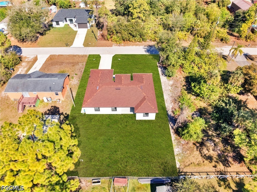 4 Bed SingleFamilyResidence for Sale in Lehigh Acres, photo 29