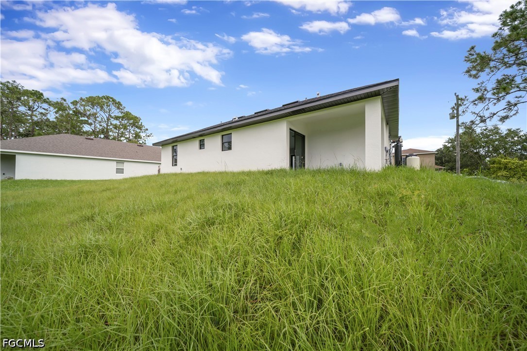 3 Bed SingleFamilyResidence for Sale in Lehigh Acres, photo 29