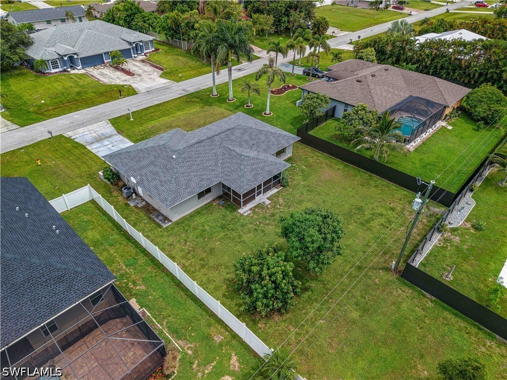3 Bed SingleFamilyResidence for Sale in Cape Coral, photo 29