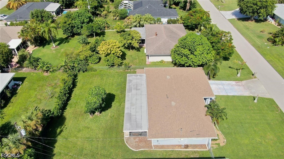 3 Bed SingleFamilyResidence for Sale in Cape Coral, photo 29