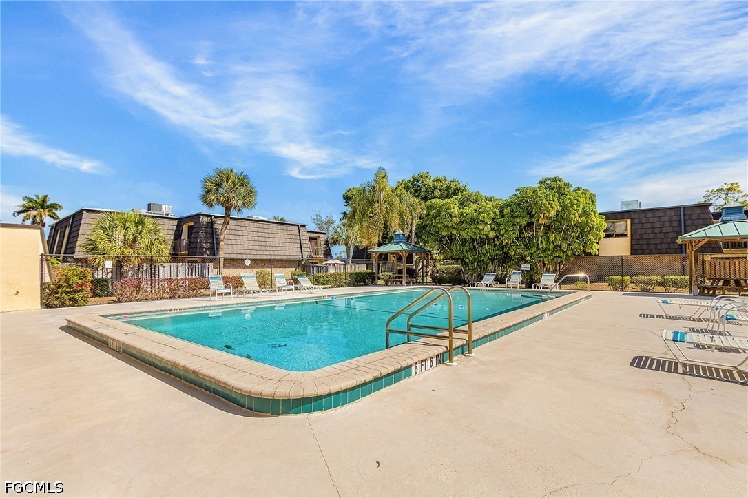 3 Bed Townhouse for Sale in Fort Myers, photo 29