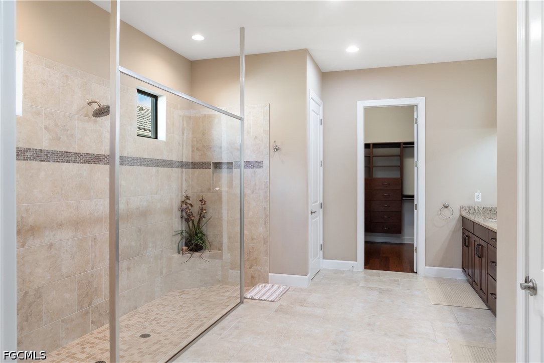 3 Bed Pool Home for Sale in Esplanade, photo 29