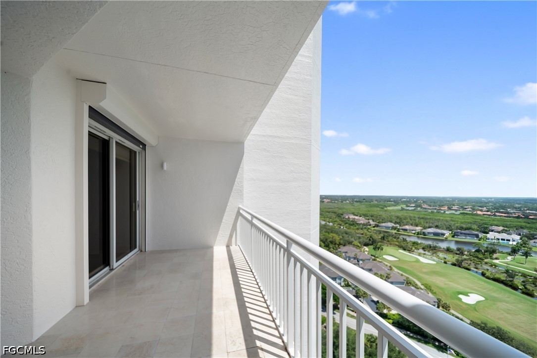 3 Bed Pool Home for Sale in Estancia, photo 29