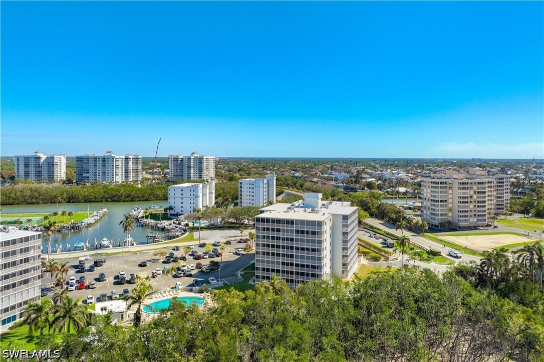 Condominium for Sale in Vanderbilt Towers, photo 29