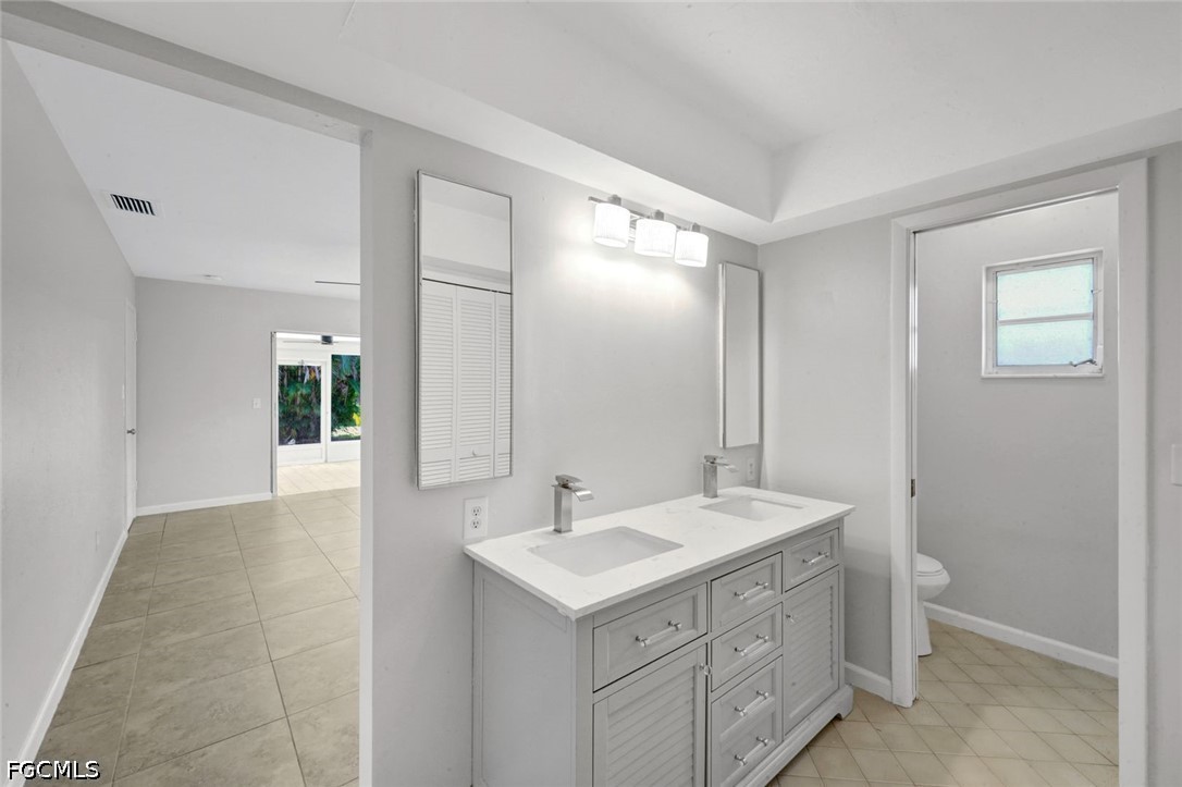 3 Bed SingleFamilyResidence for Sale in Cape Coral, photo 29
