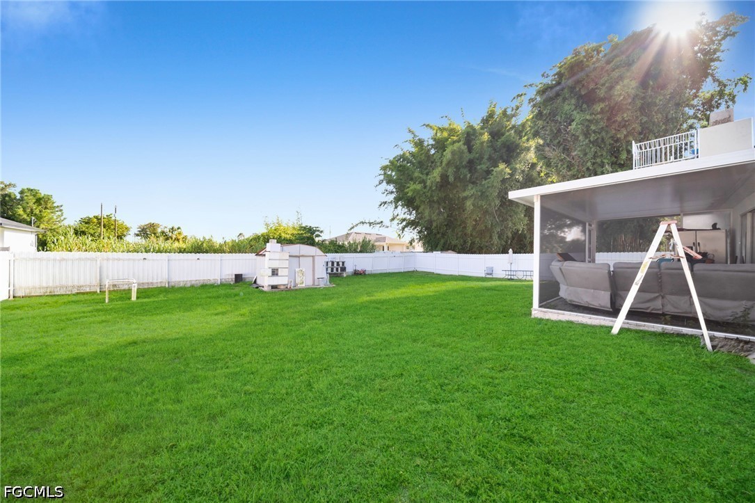 3 Bed SingleFamilyResidence for Sale in Lehigh Acres, photo 29