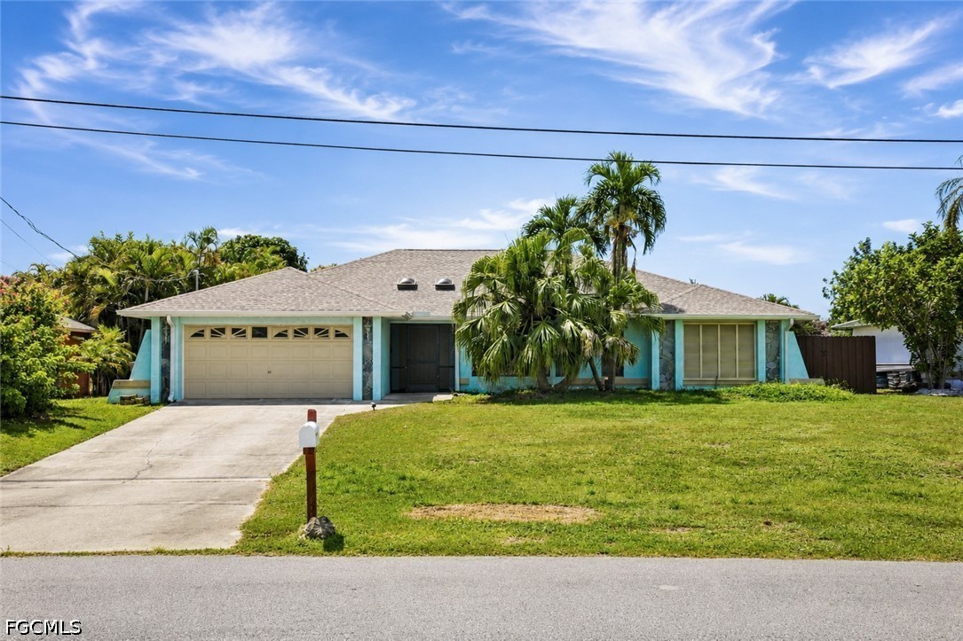 3 Bed Pool Home for Sale in Cape Coral, photo 29