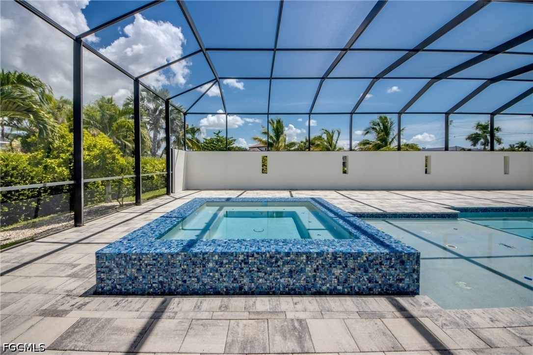 6 Bed Pool Home for Sale in Cape Coral, photo 29