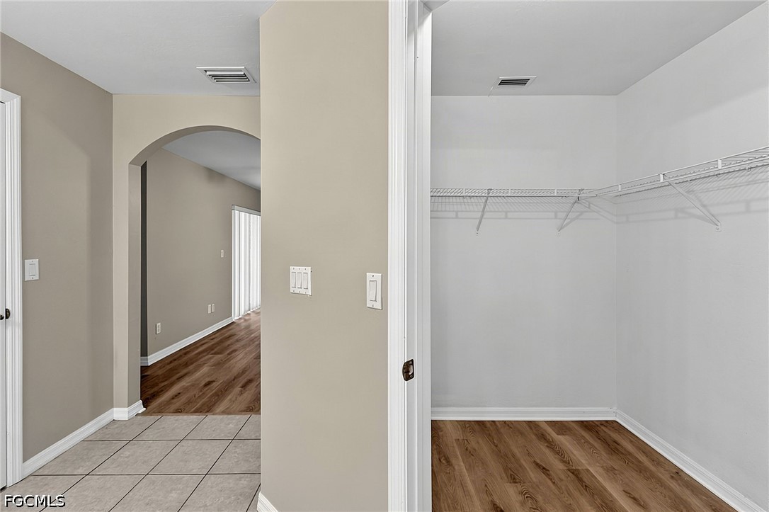 3 Bed SingleFamilyResidence for Sale in Cape Coral, photo 29