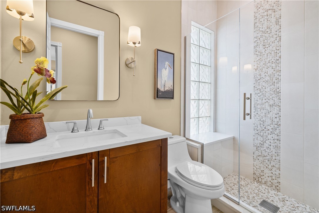 3 Bed Pool Home for Sale in Verona Walk, photo 29