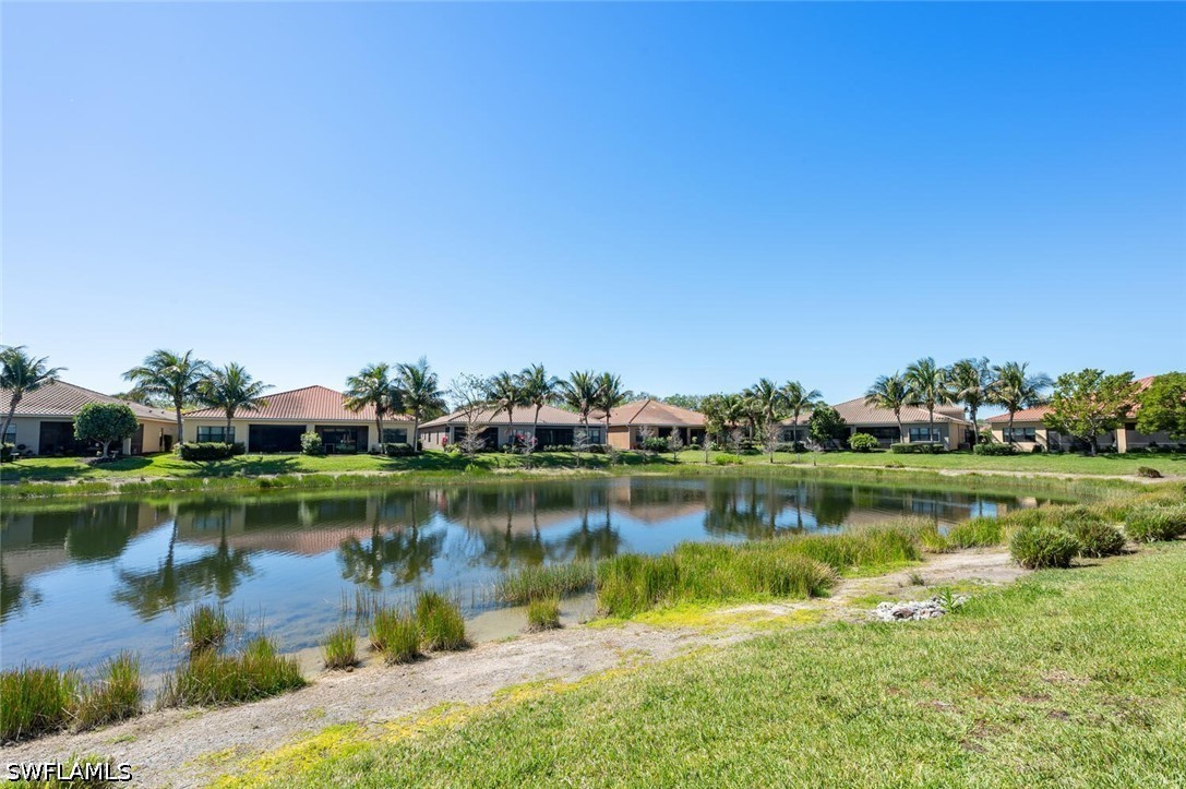 2 Bed Waterfront Home for Sale in Naples, photo 29