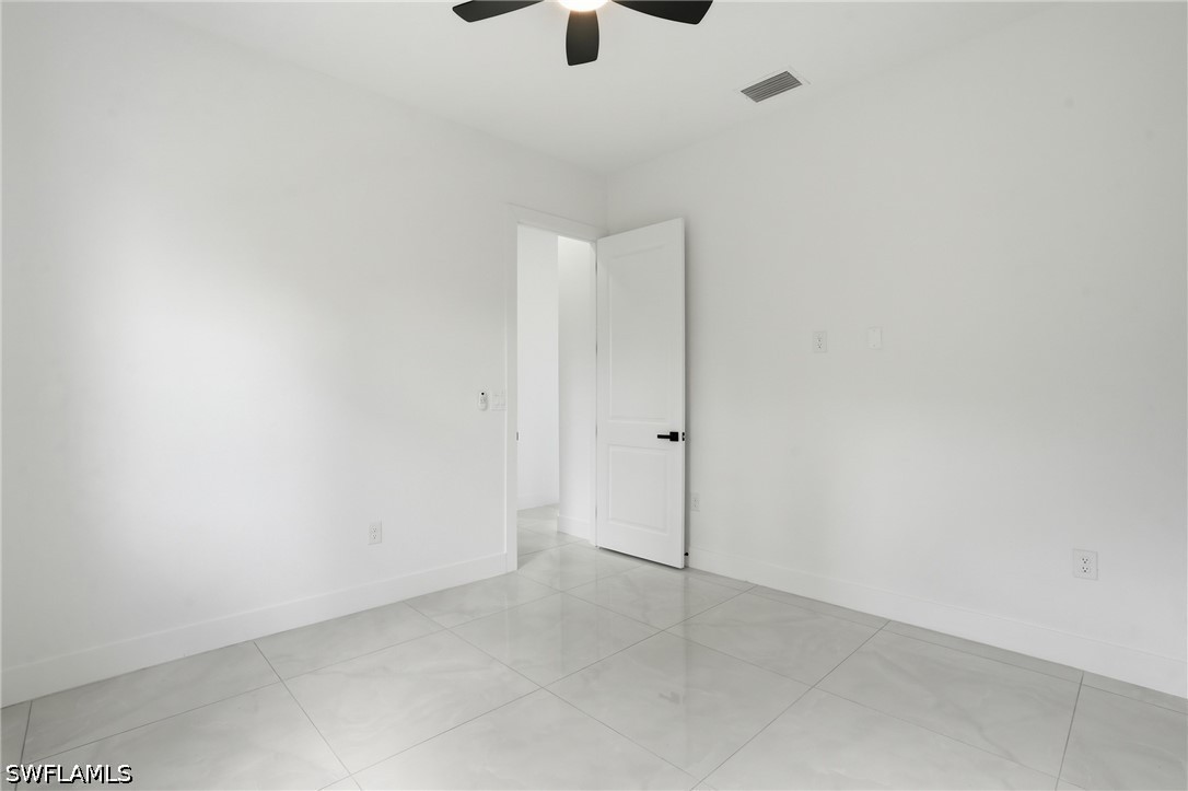 3 Bed SingleFamilyResidence for Sale in Lehigh Acres, photo 29