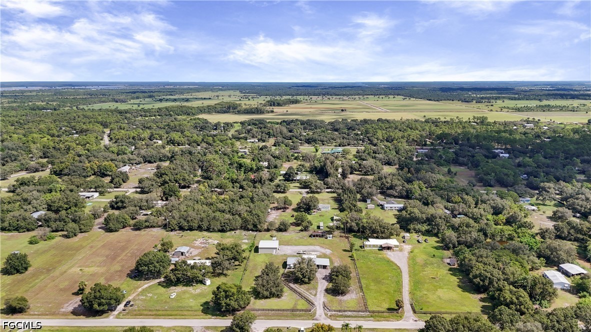 3 Bed SingleFamilyResidence for Sale in Labelle, photo 29