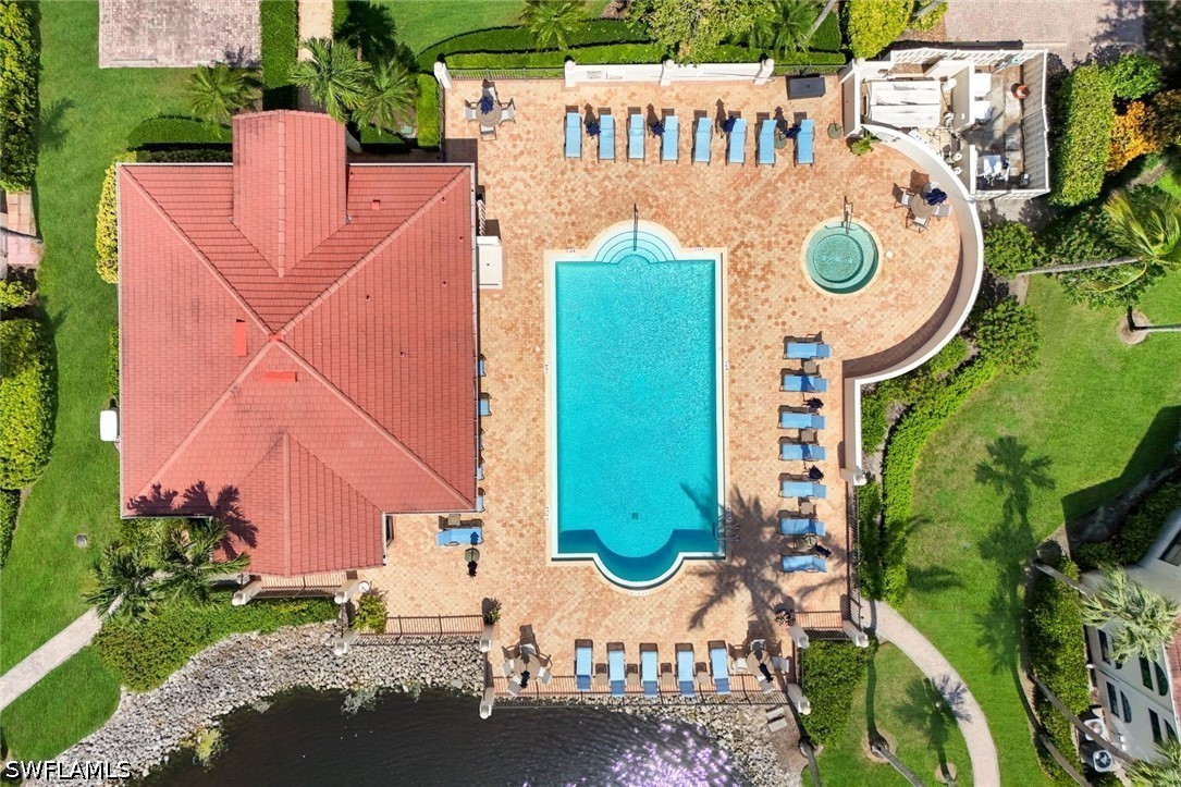 2 Bed Condominium for Sale in Naples, photo 29