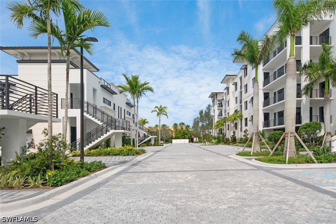 2 Bed Condominium for Sale in Naples, photo 29