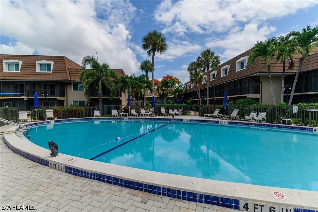 2 Bed Condominium for Sale in Marco Island, photo 29