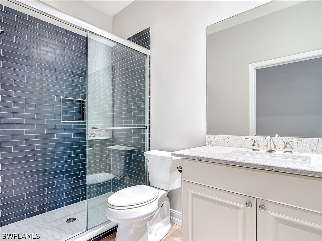 3 Bed Condominium for Sale in Turtle Point, photo 29