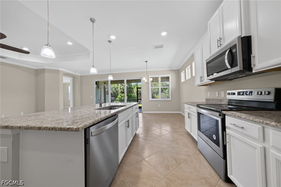 4 Bed SingleFamilyResidence for Sale in Venetian Pointe, photo 29