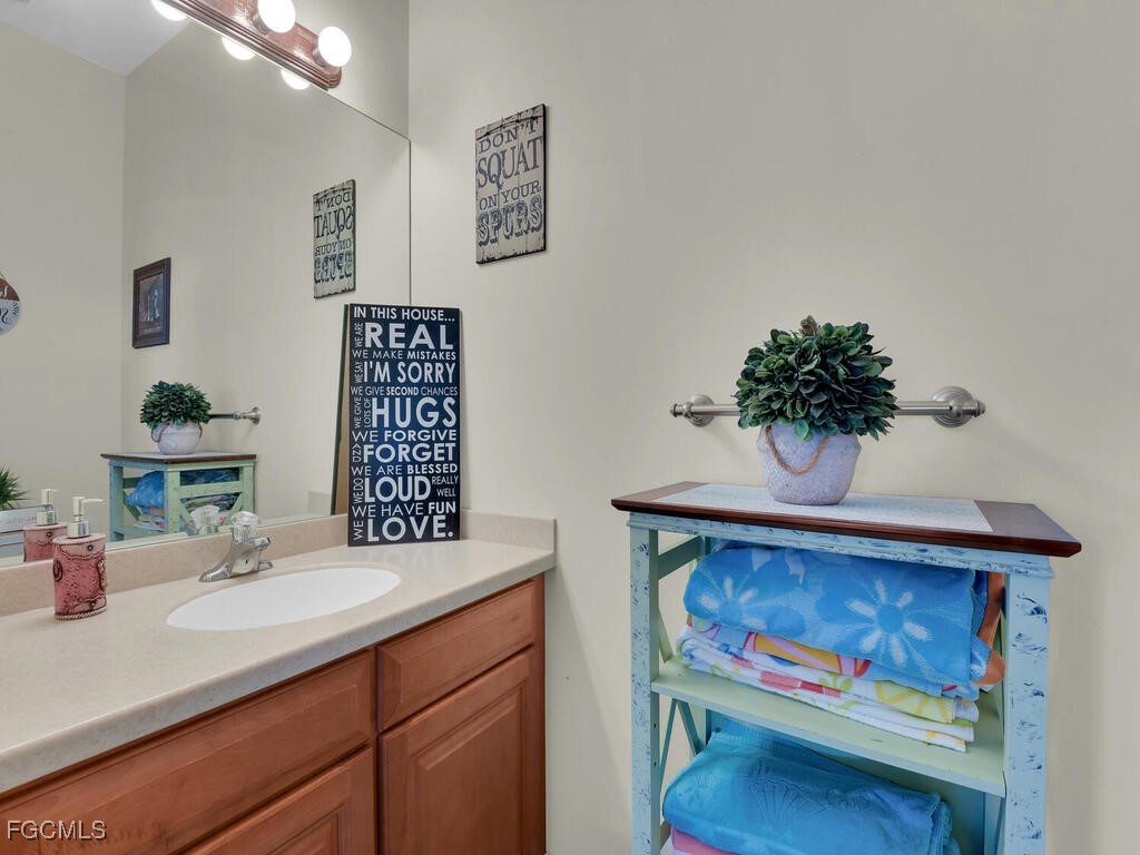 3 Bed Pool Home for Sale in Cape Coral, photo 30