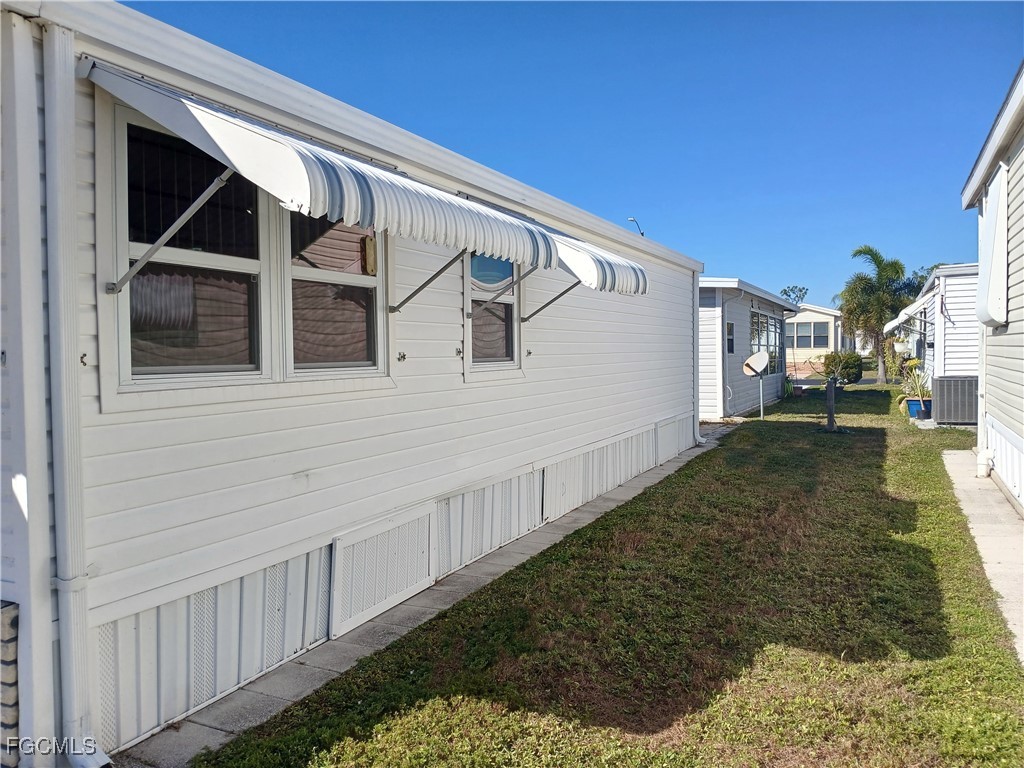 1 Bed ManufacturedHome for Sale in North Fort Myers, photo 30