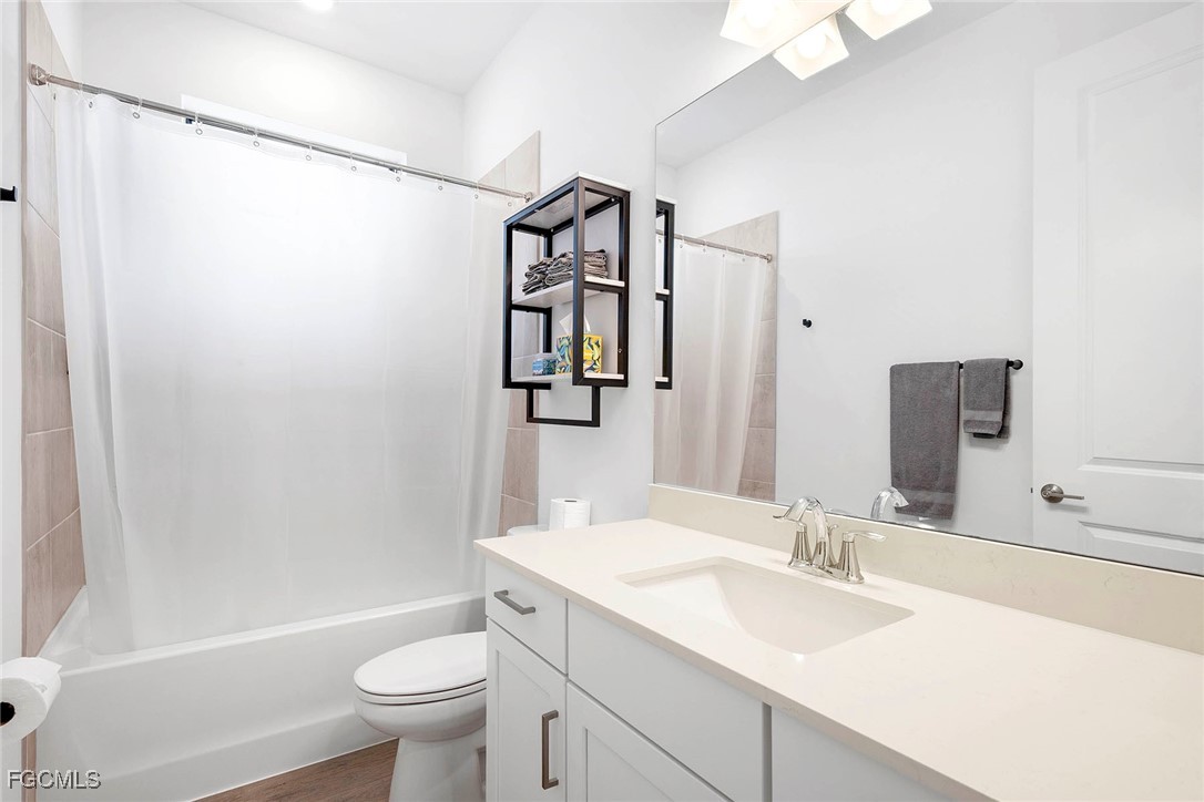 5 Bed Pool Home for Sale in Timber Creek, photo 30