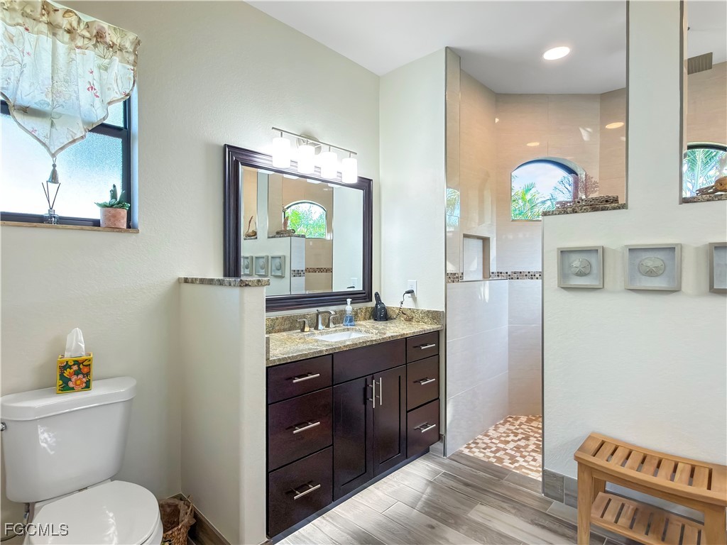 3 Bed Pool Home for Sale in Broadmoor, photo 30