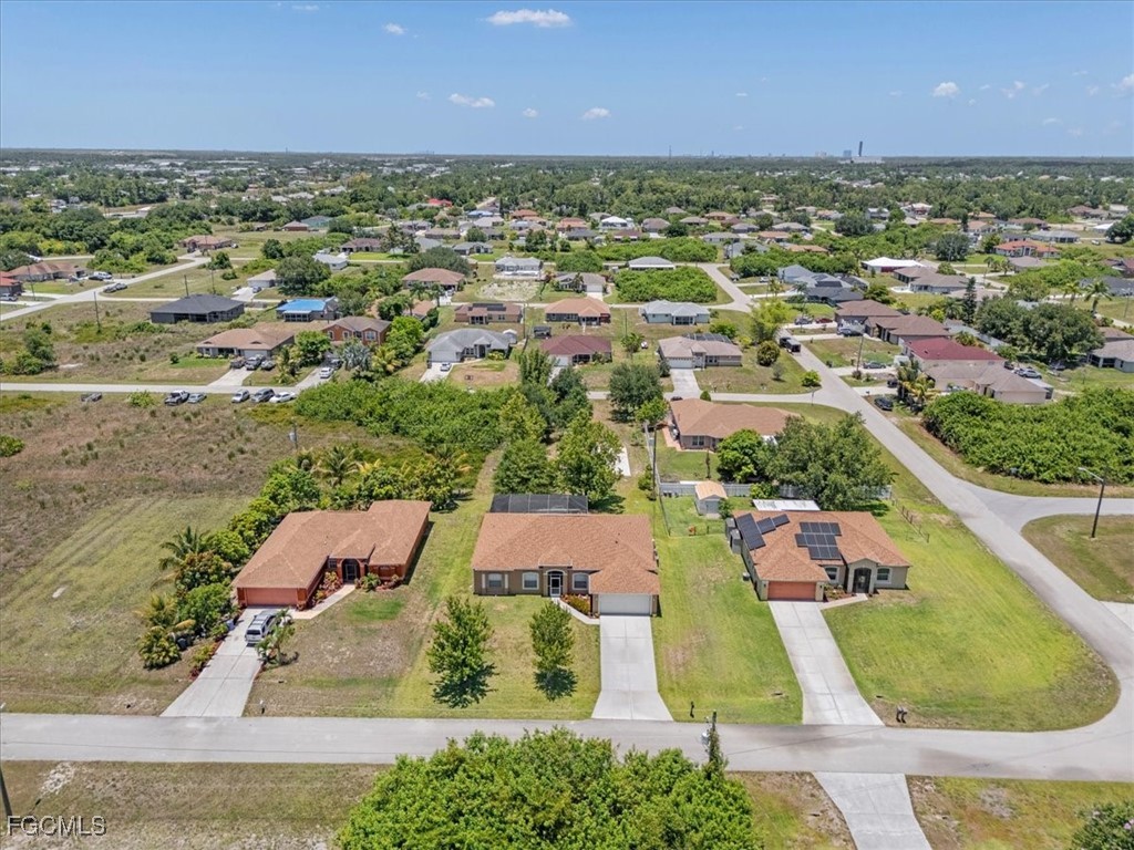 3 Bed Pool Home for Sale in Lehigh Acres, photo 30