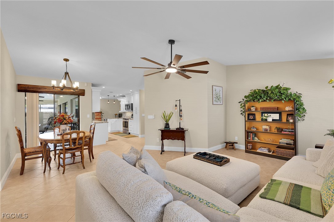 3 Bed SingleFamilyResidence for Sale in Cape Coral, photo 30