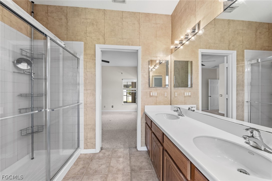 3 Bed SingleFamilyResidence for Sale in Cape Coral, photo 30