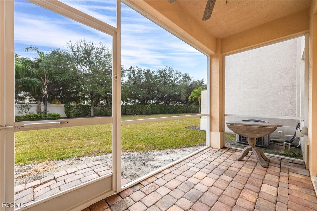 2 Bed Townhouse for Sale in Fort Myers, photo 30