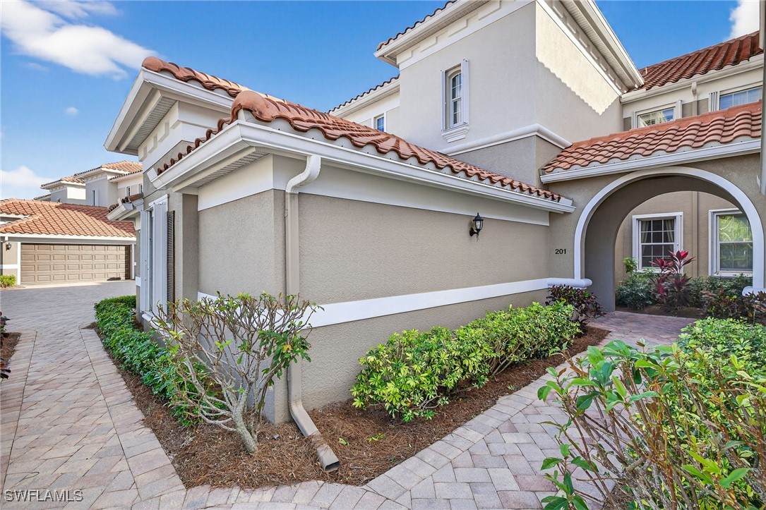 3 Bed Condominium for Sale in Somerset, photo 30