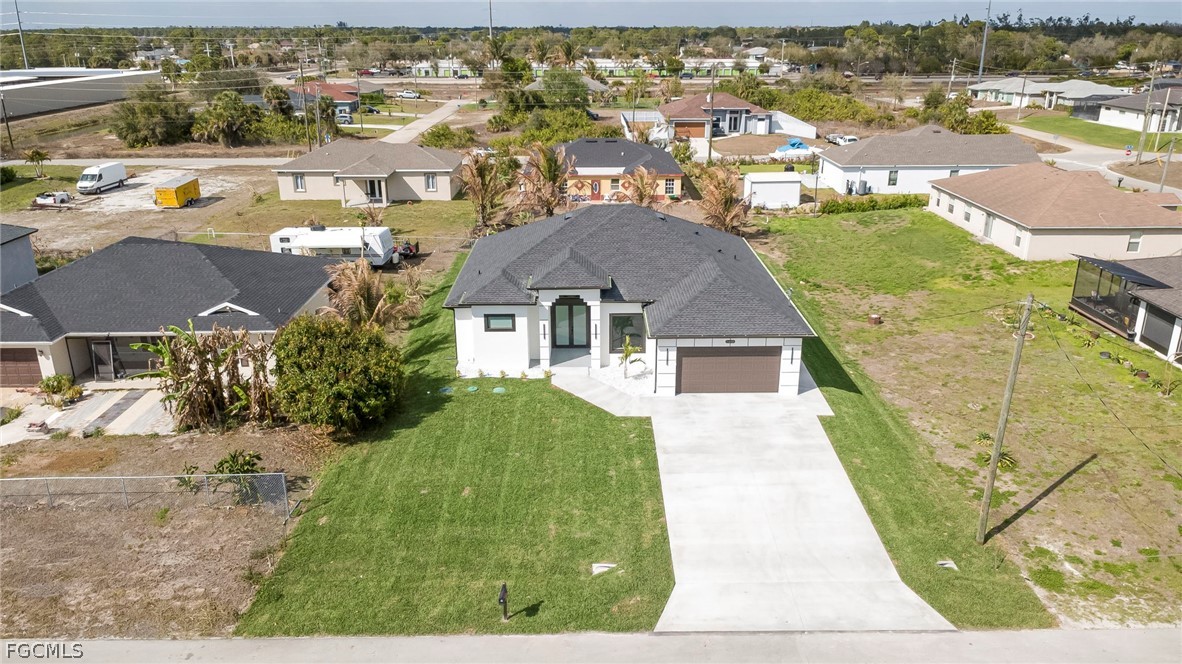 3 Bed SingleFamilyResidence for Sale in Lehigh Acres, photo 30