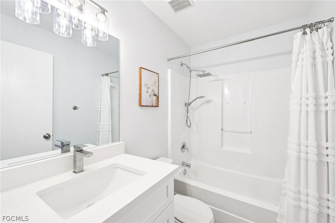 5 Bed SingleFamilyResidence for Sale in Cape Coral, photo 30