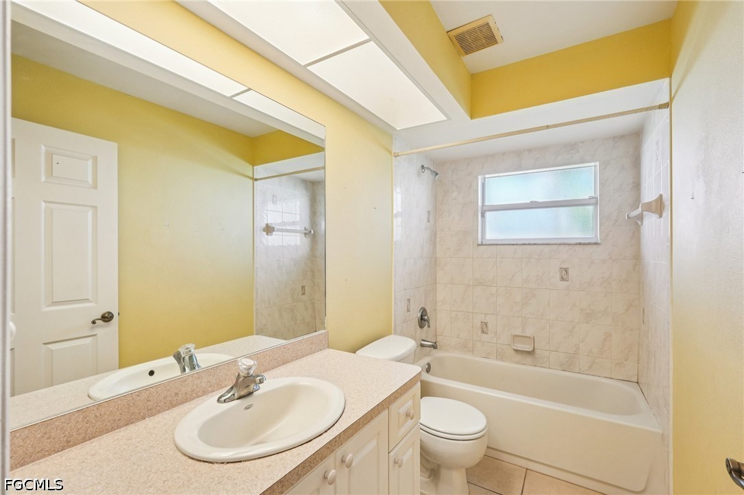 3 Bed Pool Home for Sale in Lehigh Acres, photo 30
