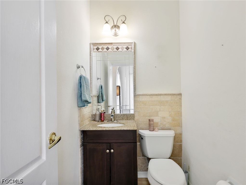 3 Bed Pool Home for Sale in Cape Coral, photo 30