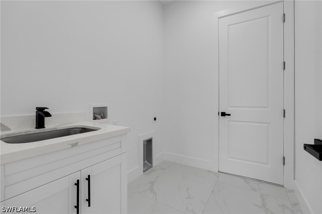 3 Bed SingleFamilyResidence for Sale in Lehigh Acres, photo 30