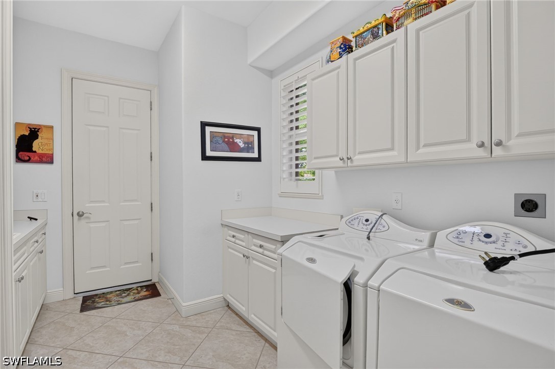 3 Bed Pool Home for Sale in Yorktown, photo 30